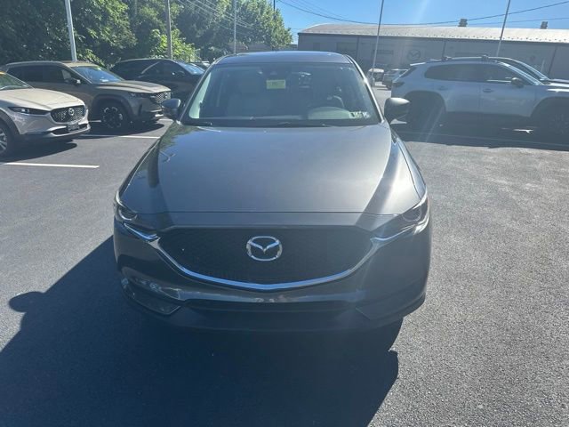 Used 2017 MAZDA CX-5 Touring w/ Preferred Equipment Package AWD/4WD image 2