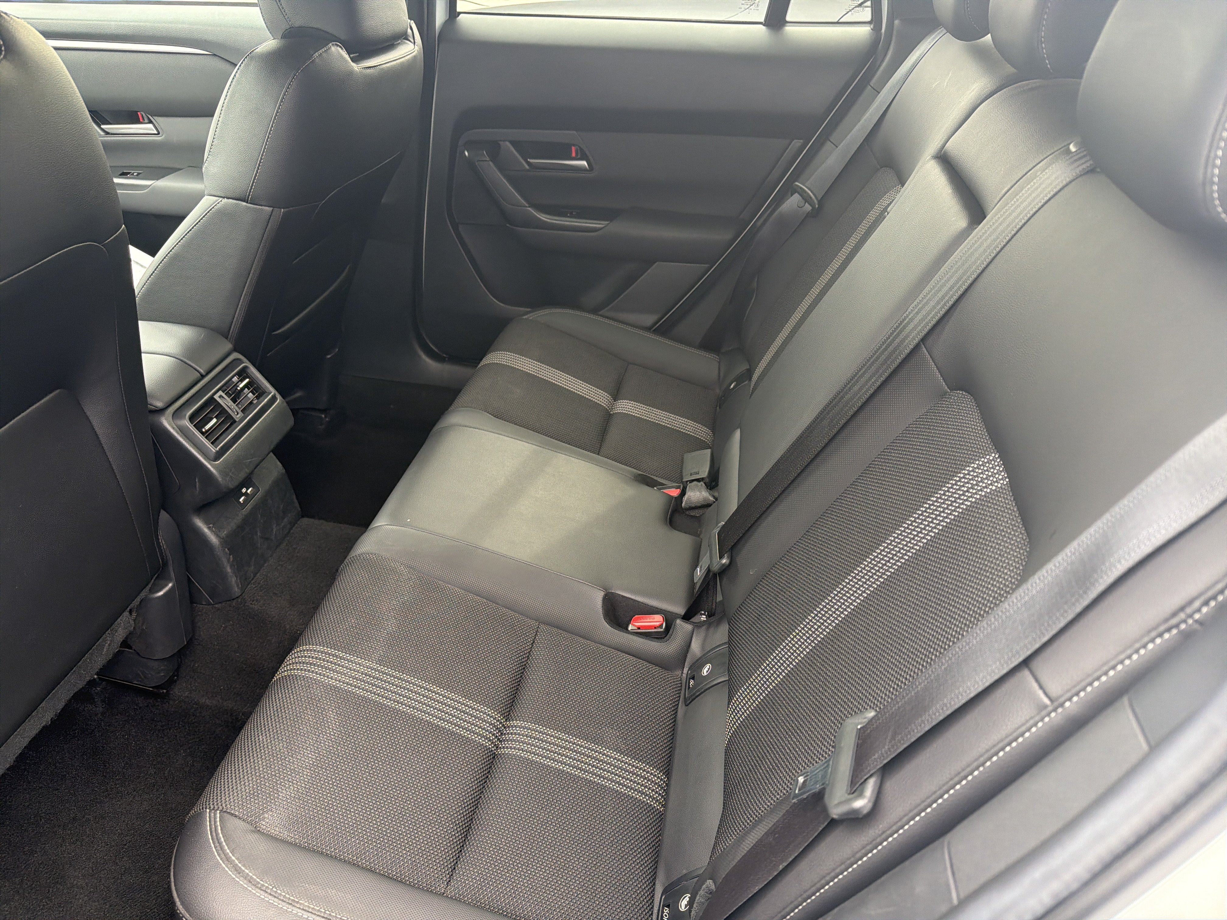 Used 2024 MAZDA CX-50 AWD 2.5 S w/ Weather Package image 27