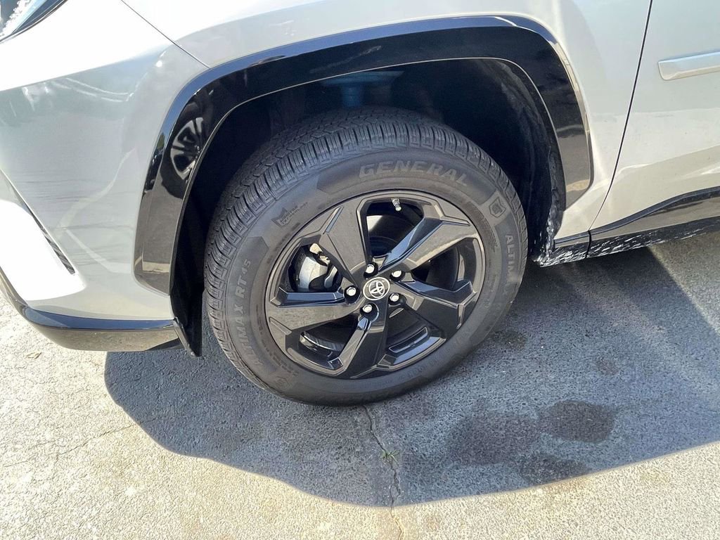 Used 2019 Toyota RAV4 XSE AWD/4WD image 30