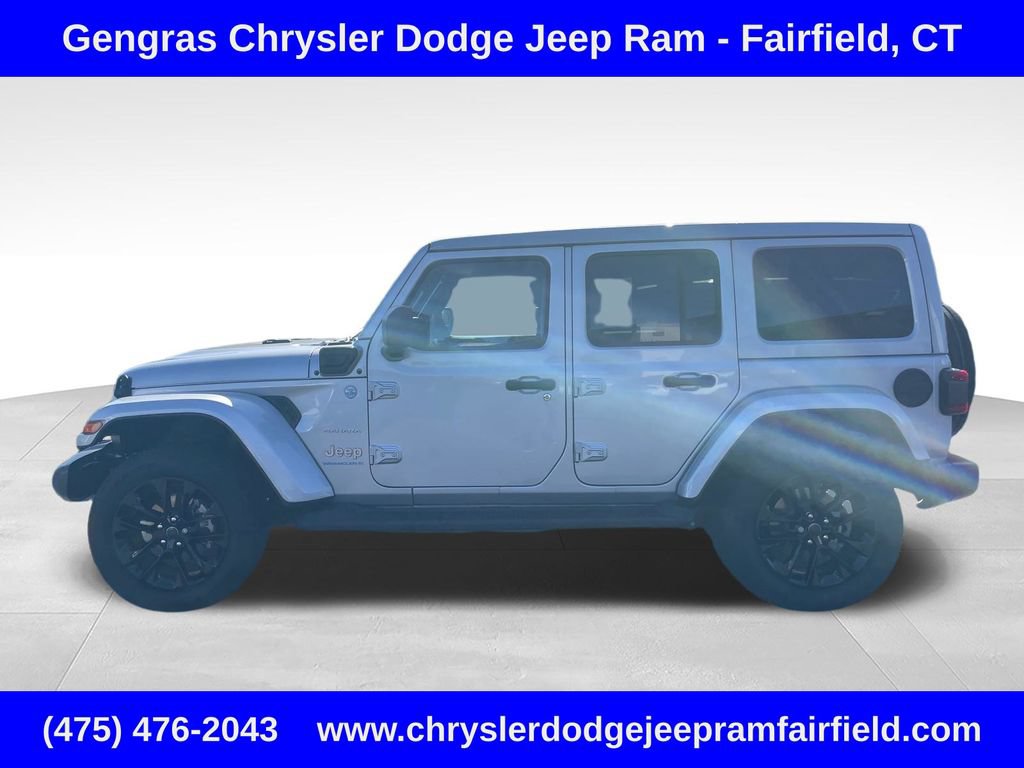 Certified 2024 Jeep Wrangler Unlimited Sahara w/ Technology Group AWD/4WD image 4