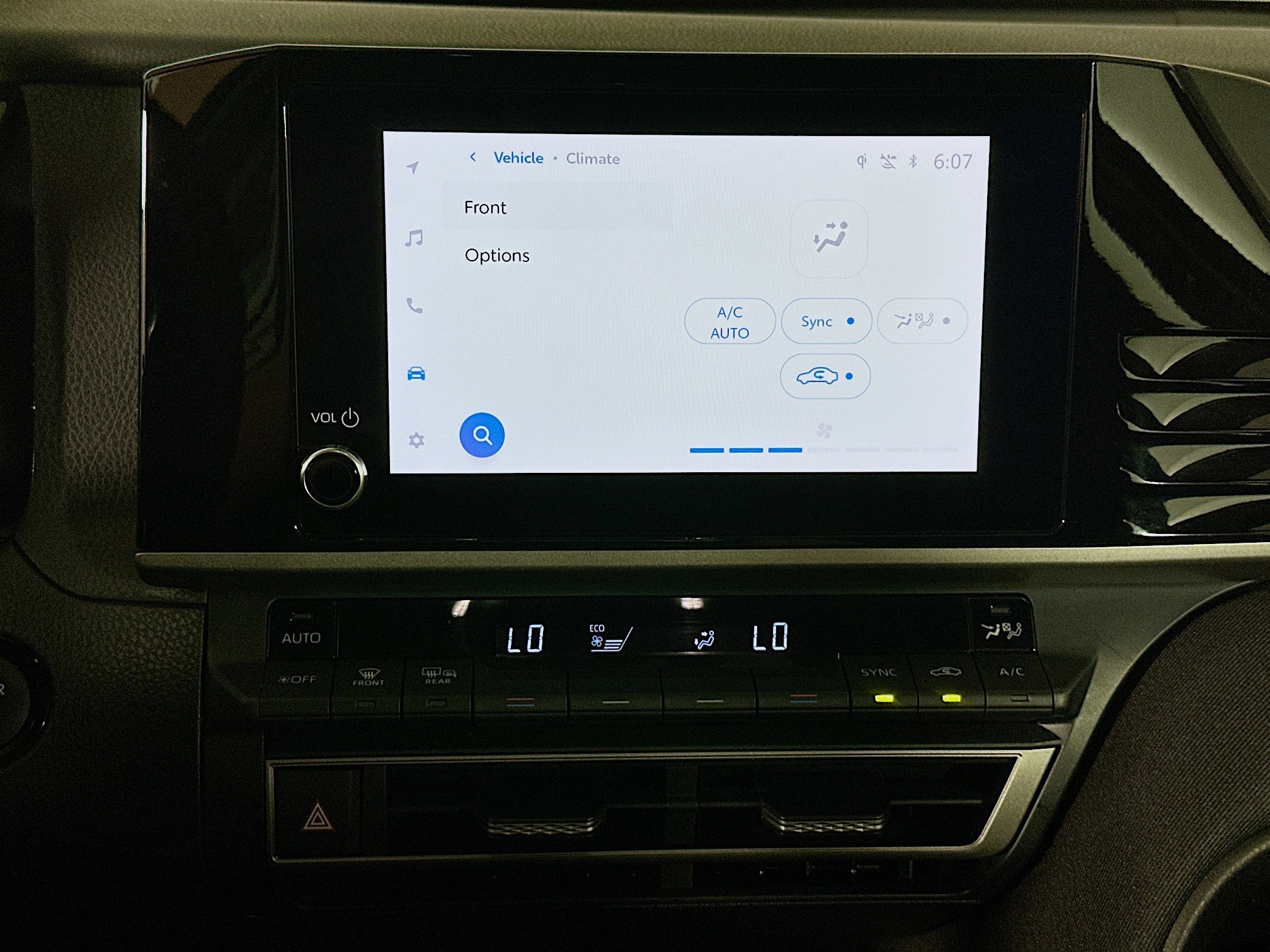 Used 2025 Toyota Camry LE image 24