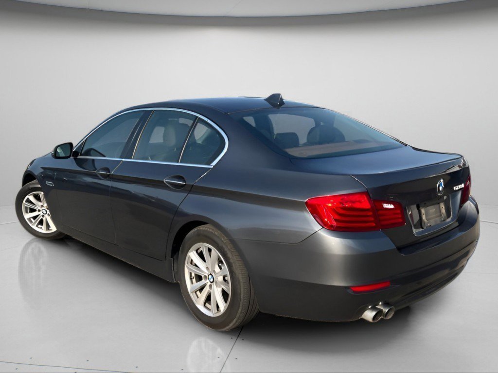 Used 2016 BMW 528i Sedan RWD image 10