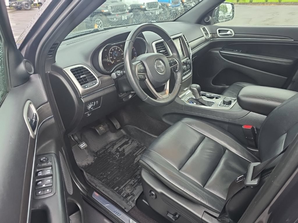 Used 2018 Jeep Grand Cherokee Limited AWD/4WD image 13