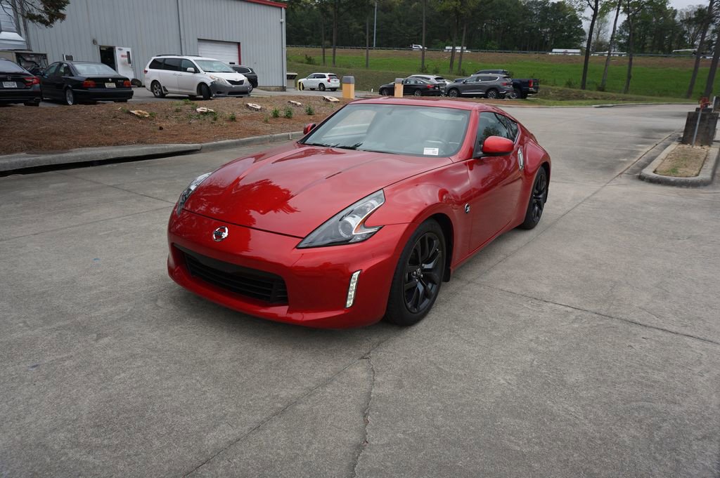 Used 2020 Nissan 370Z Coupe image 18