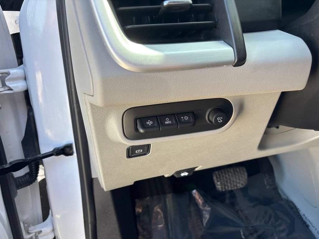 Used 2023 GMC Terrain SLT w/ Tech Package AWD/4WD image 16