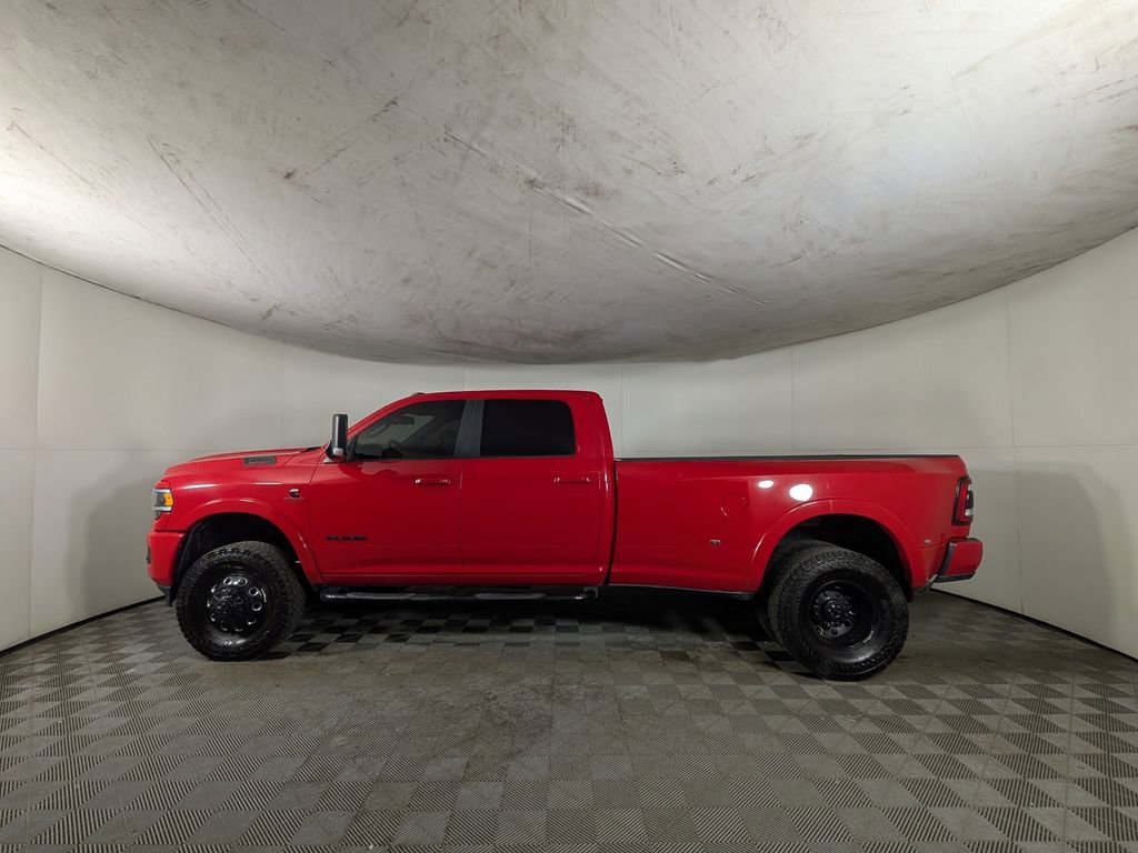 Used 2022 RAM 3500 Laramie w/ Night Edition image 3