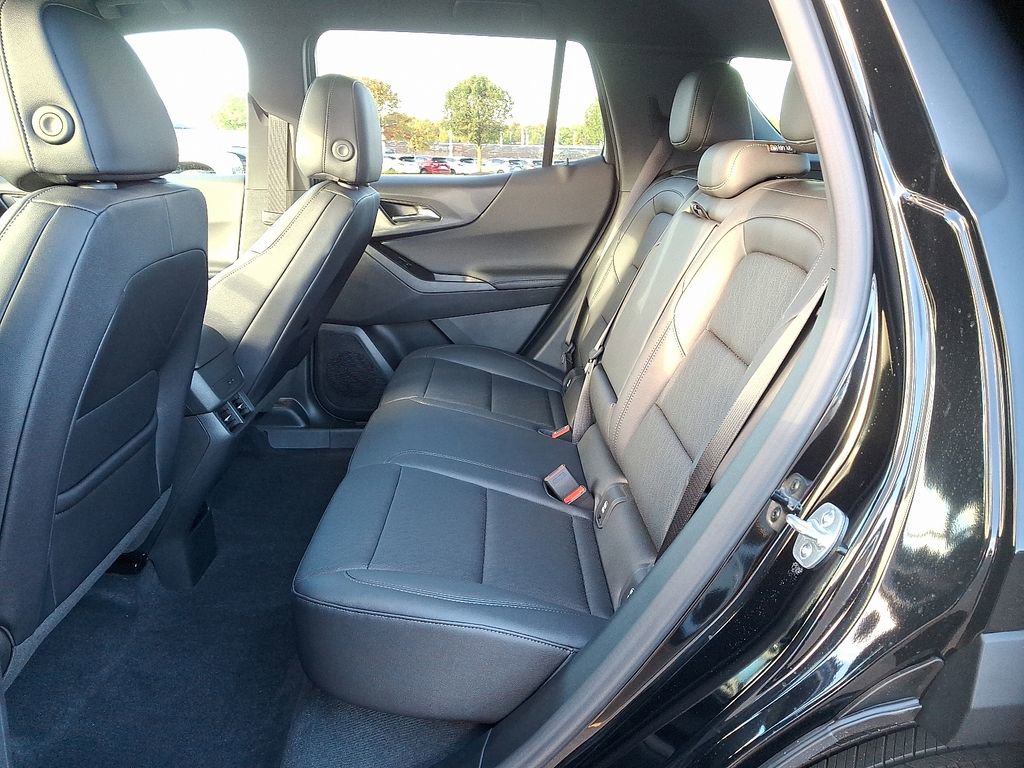 New 2026 Chevrolet Equinox LT w/ Convenience Package II image 5