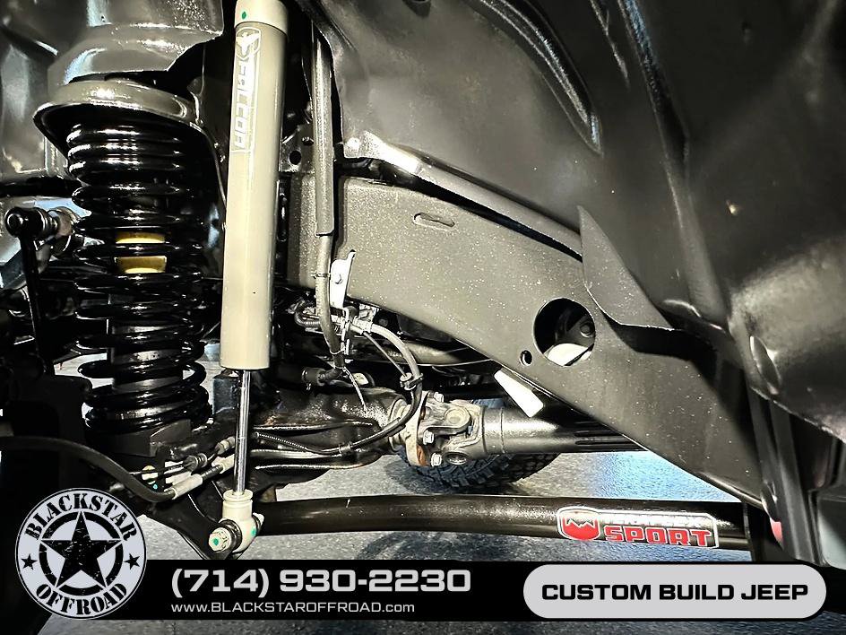 Used 2025 Jeep Gladiator Sport AWD/4WD image 26