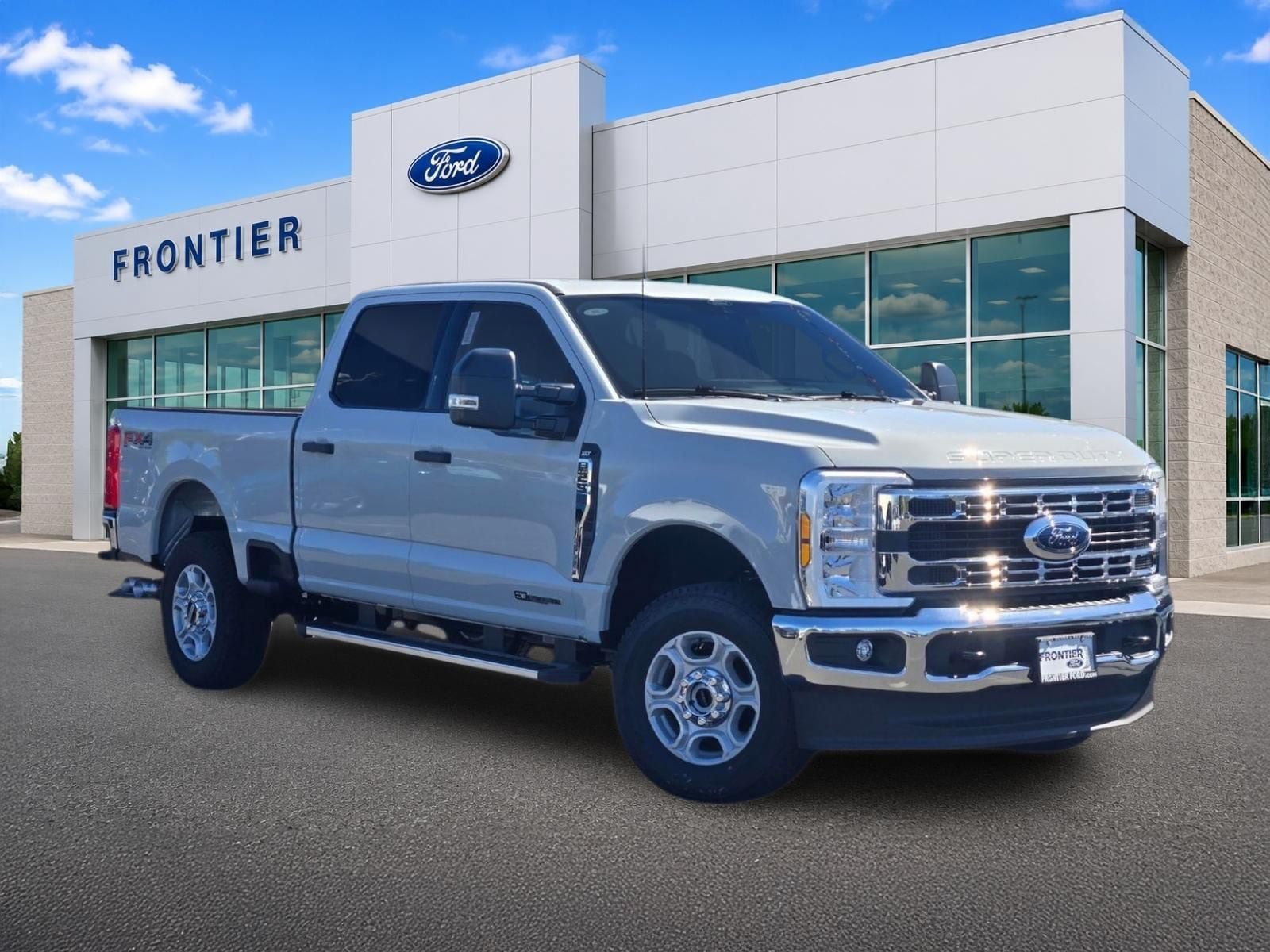 New 2026 Ford F250 XLT w/ FX4 Off-Road Package