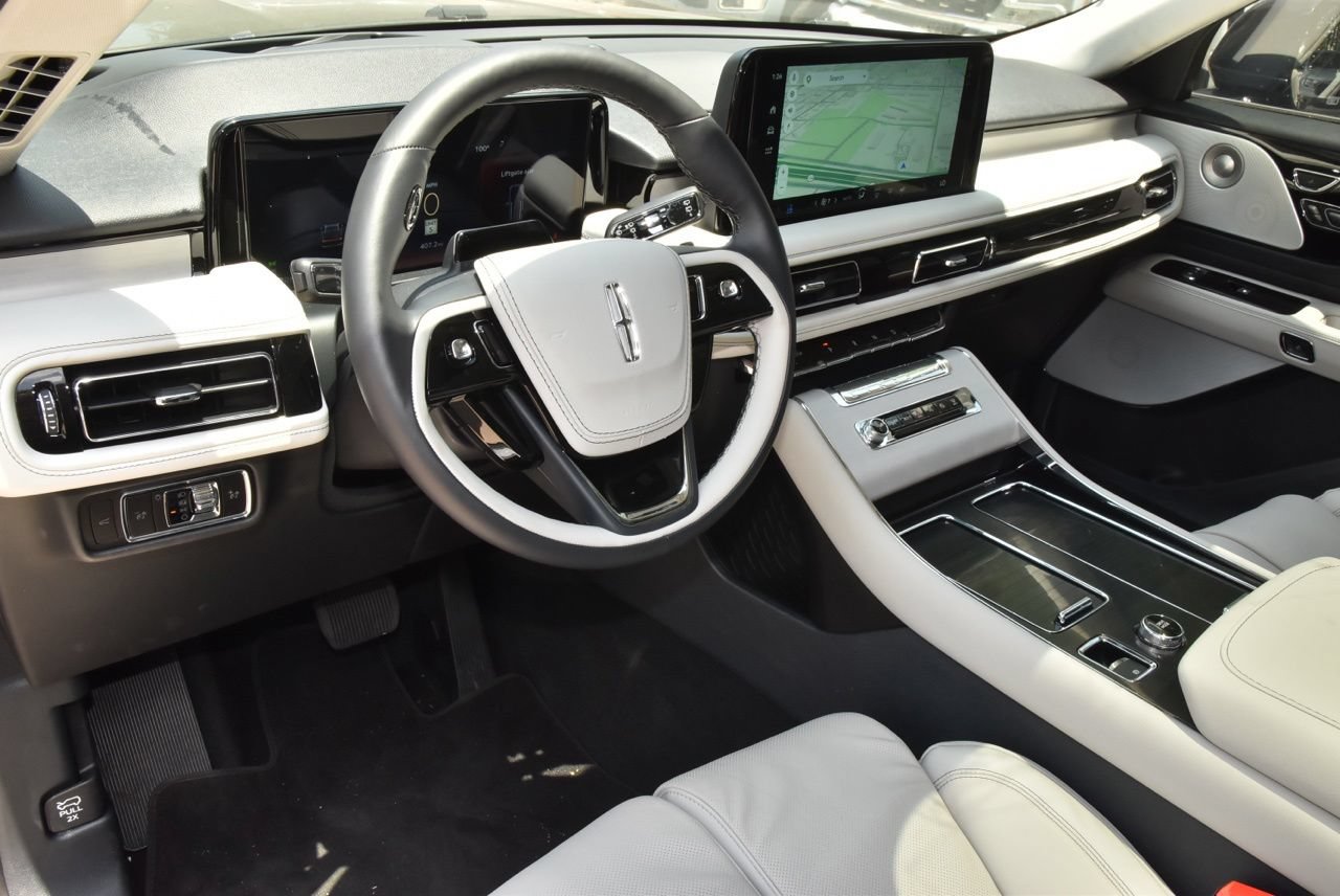 New 2026 Lincoln Aviator Reserve AWD/4WD image 35