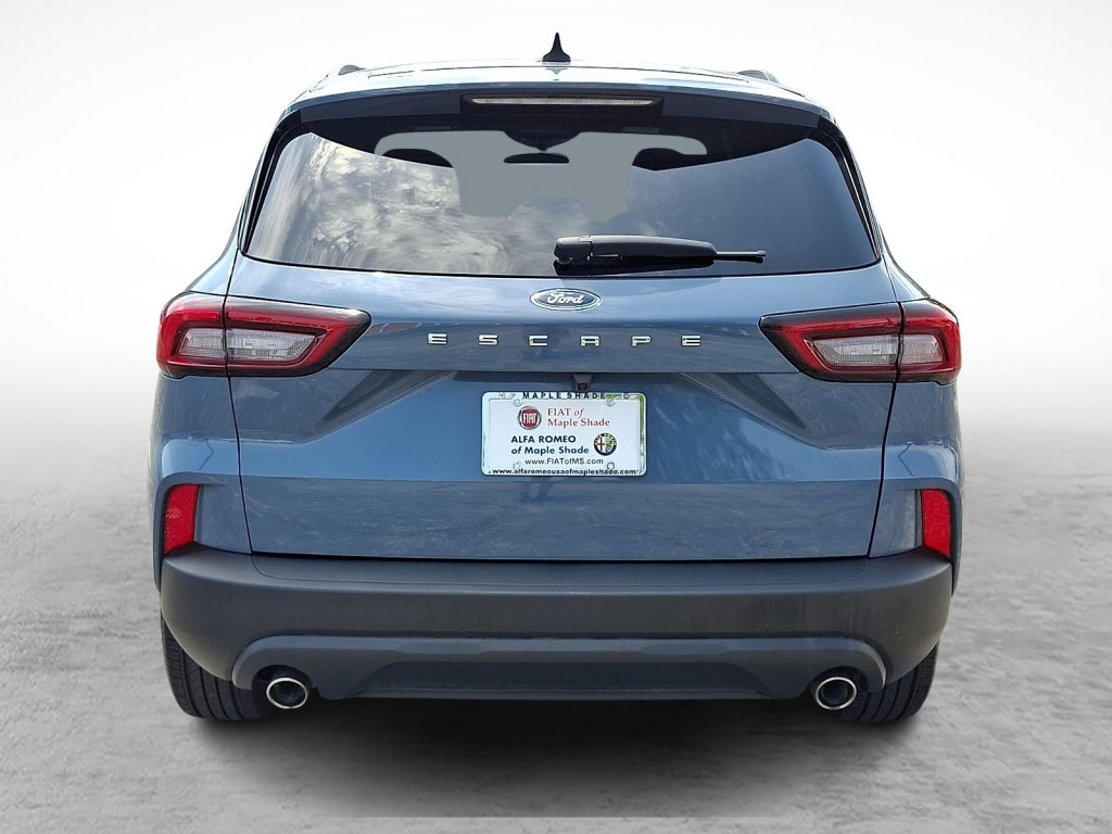 Used 2025 Ford Escape ST-Line FWD image 4