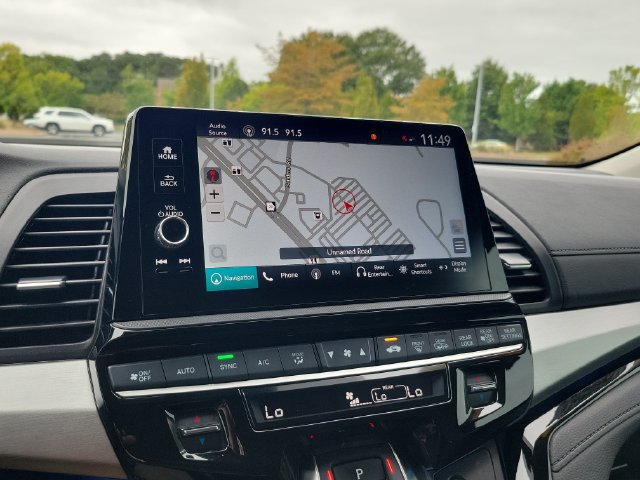 Used 2025 Honda Odyssey Touring image 23