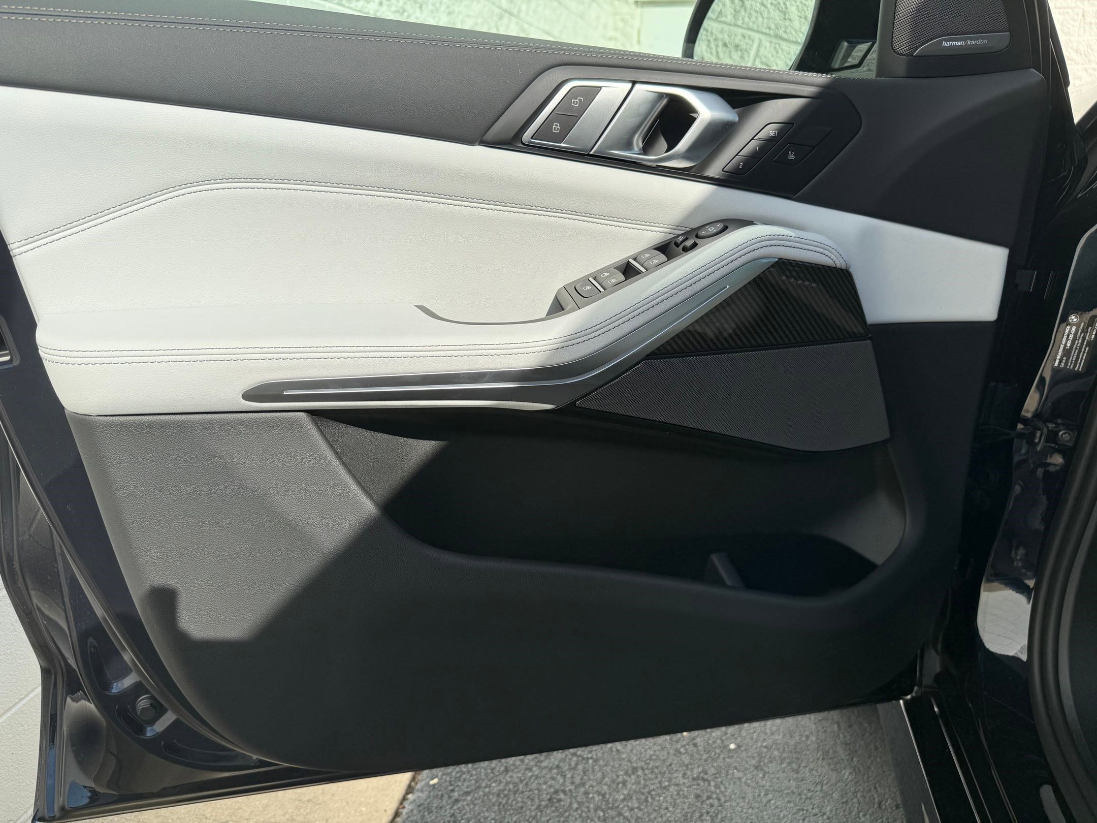 New 2026 BMW X5 M60i image 11