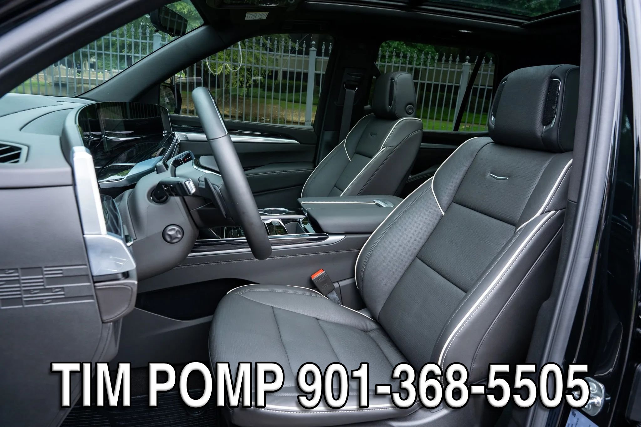 Used 2026 Cadillac Escalade Sport w/ LPO, ONYX Package AWD/4WD image 11