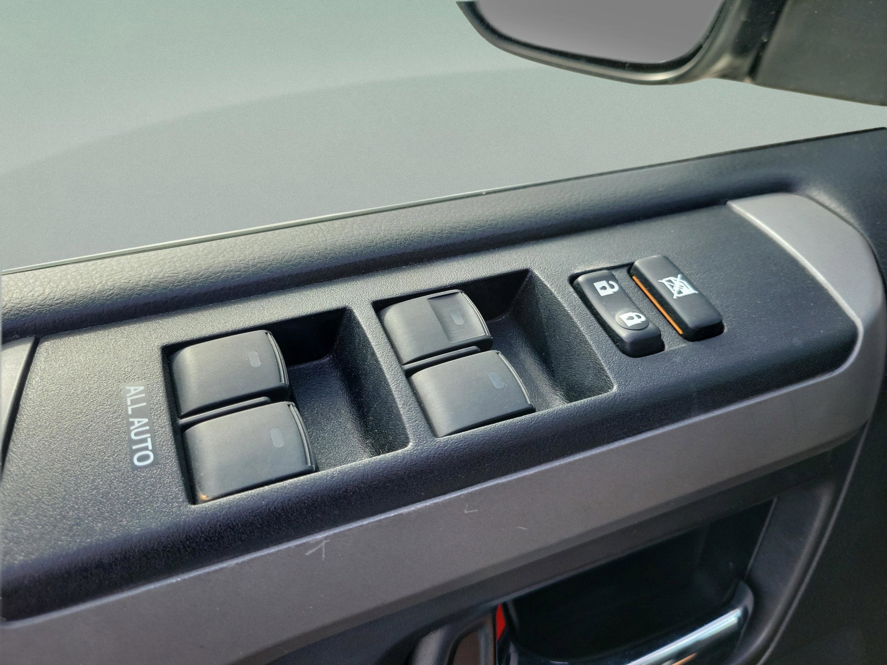 Used 2018 Toyota 4Runner Limited image 21