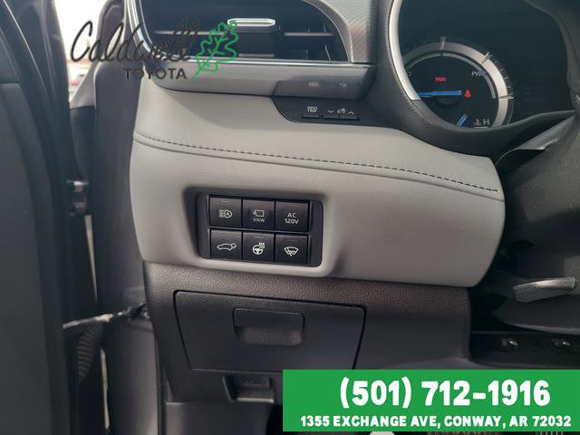 Certified 2021 Toyota Highlander Platinum image 17