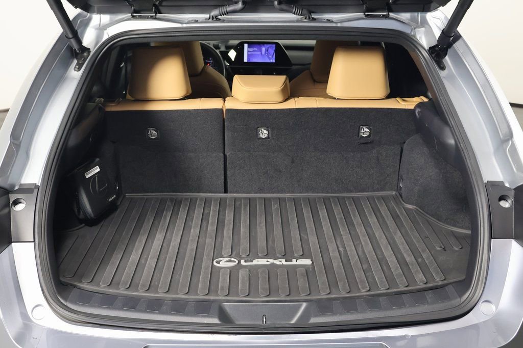 Used 2023 Lexus UX 250h FWD w/ Accessory Package (Z2) image 14