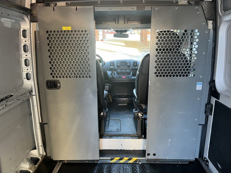 Used 2019 RAM ProMaster 2500 w/ Interior Convenience Group image 24