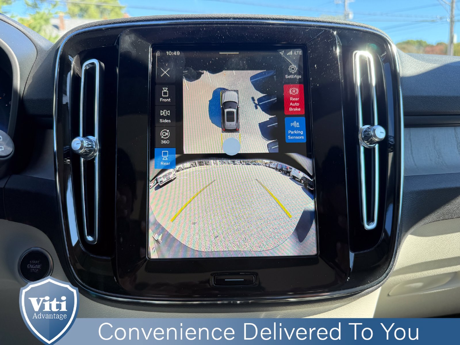 New 2026 Volvo XC40 B5 Ultra w/ Protection Package Premier AWD/4WD image 16