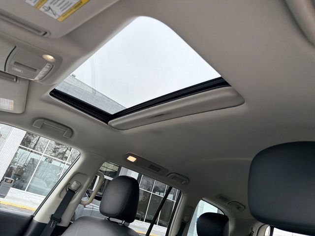 Certified 2023 Nissan Armada SL w/ Captain's Chairs Package image 14