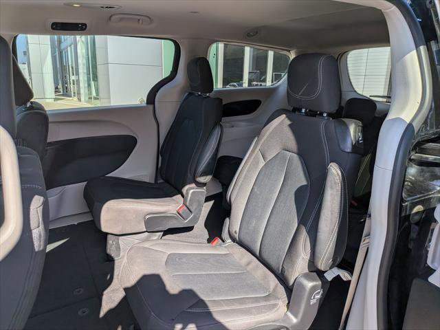 Certified 2023 Chrysler Voyager LX FWD image 22