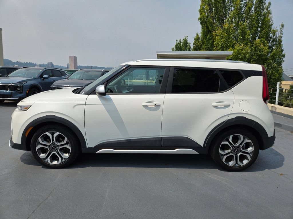 Certified 2022 Kia Soul X-Line FWD image 6
