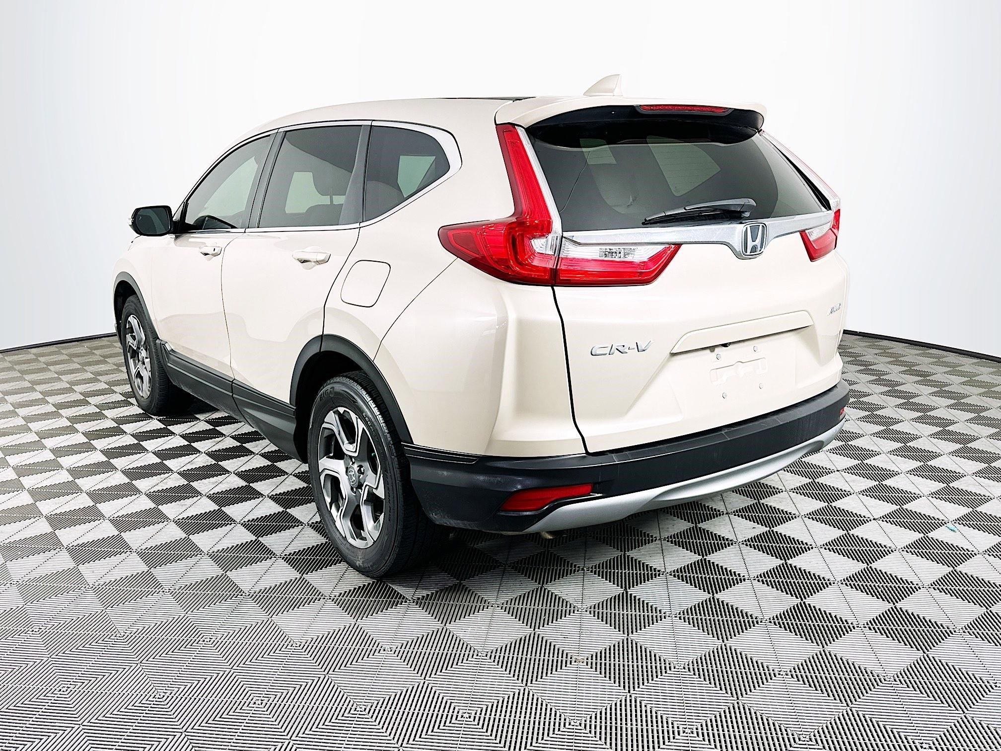 Used 2018 Honda CR-V EX-L image 5
