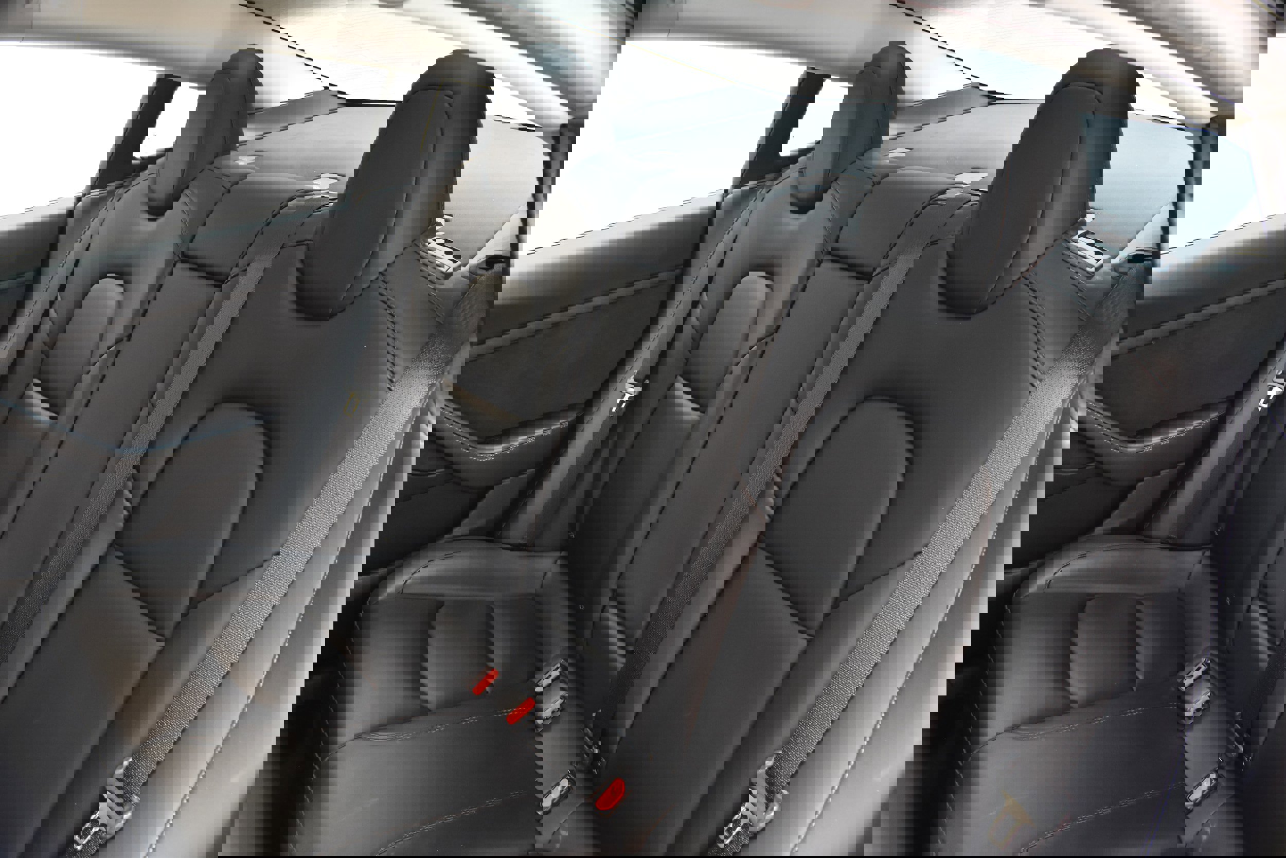 Used 2023 Tesla Model 3 Standard Range image 25