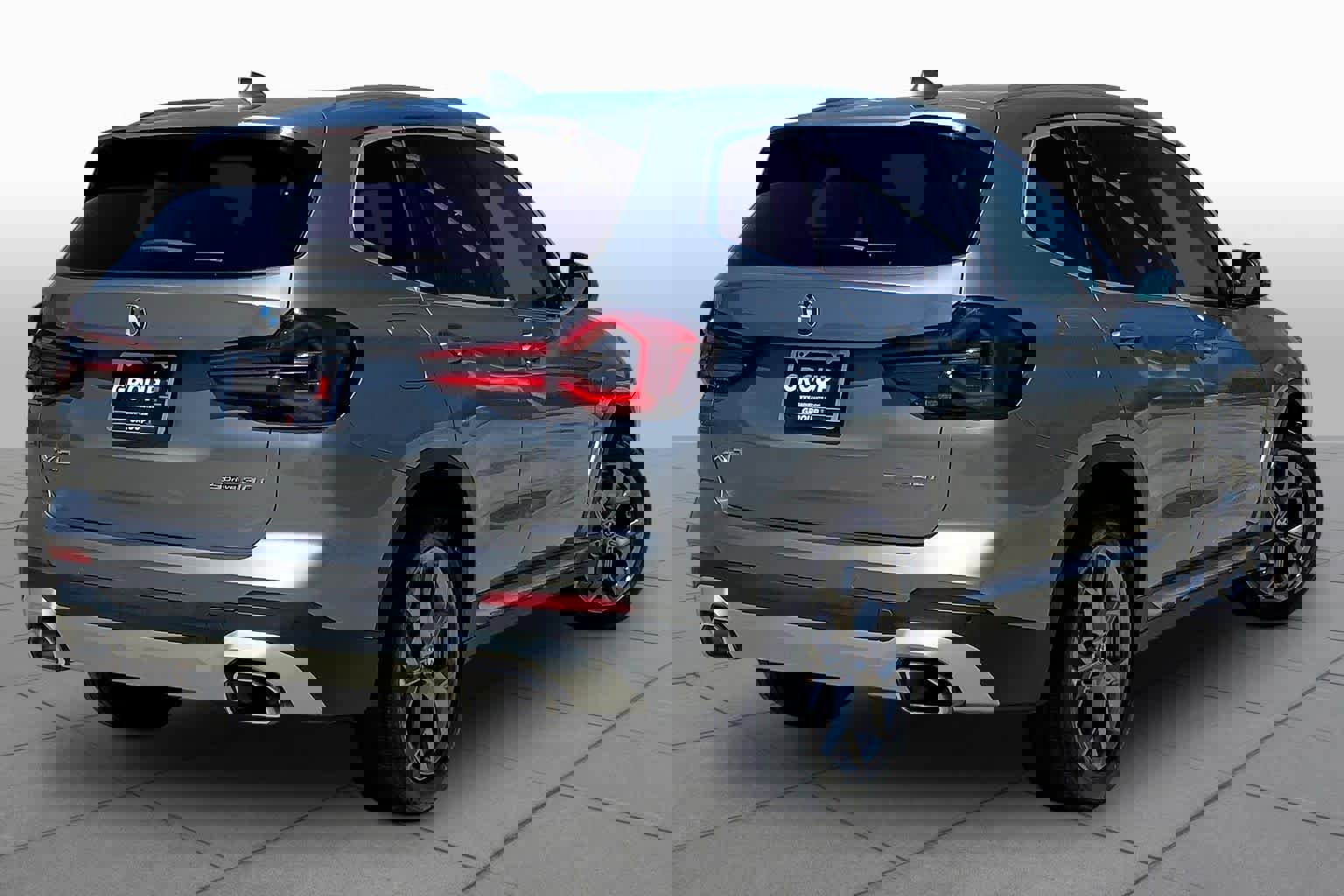 Used 2024 BMW X3 sDrive30i image 12