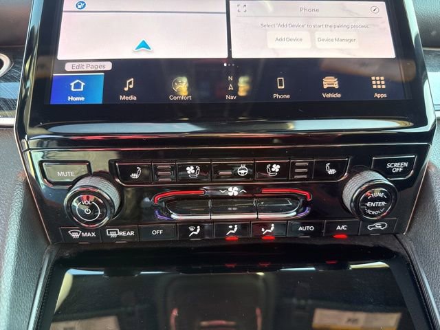 Used 2024 Jeep Grand Cherokee Trailhawk w/ Luxury Tech Group III image 27