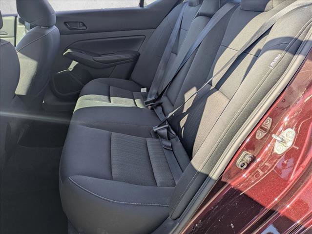 Used 2024 Nissan Altima 2.5 SV image 14