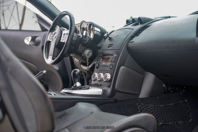 Used 2007 Nissan 350Z Touring RWD image 43