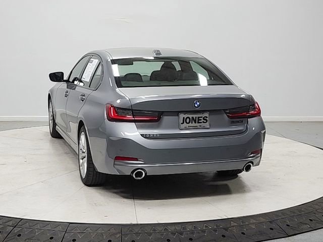 Used 2023 BMW 330i Sedan w/ Driving Assistance Package image 6