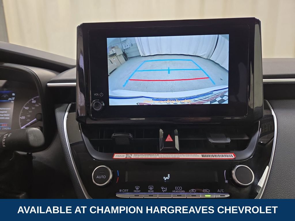 Used 2025 Toyota Corolla LE image 19