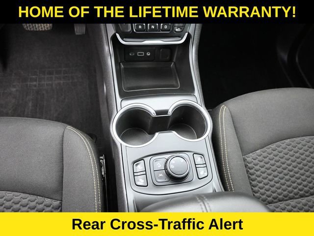 Used 2021 GMC Terrain SLE w/ Driver Convenience Package image 27