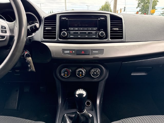 Used 2015 Mitsubishi Lancer ES FWD image 22