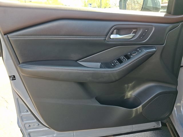 Certified 2023 Nissan Rogue SL w/ SL Premium Package AWD/4WD image 12