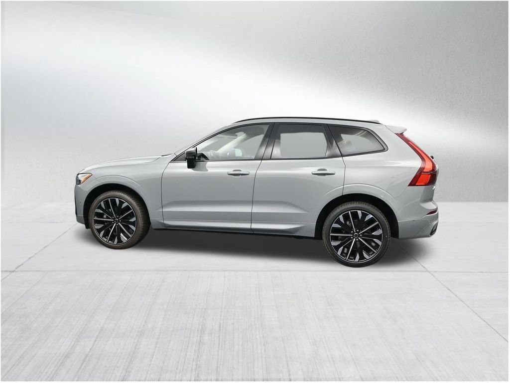 New 2026 Volvo XC60 B5 Ultra AWD/4WD image 2