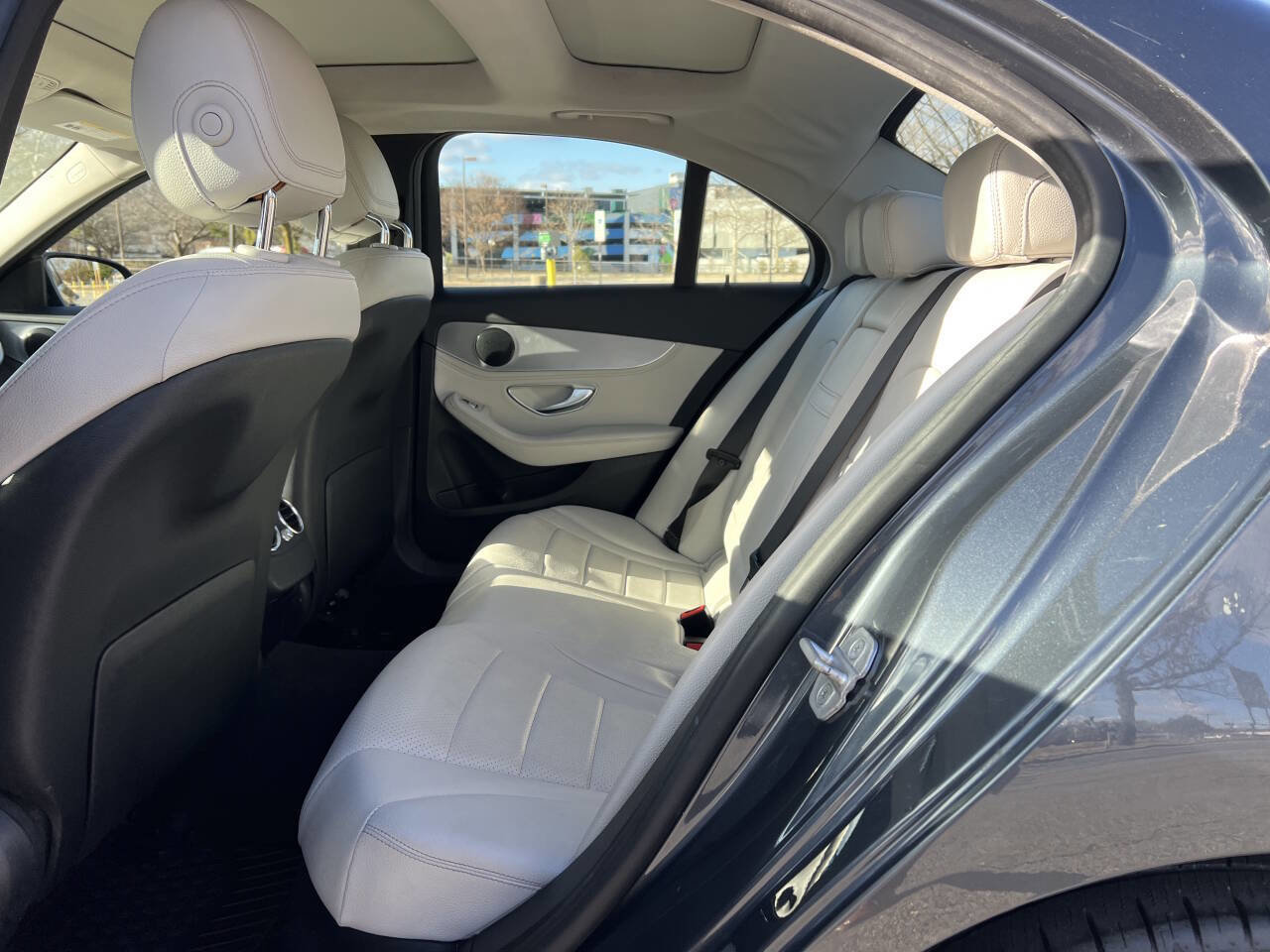 Used 2016 Mercedes-Benz C 300 C 300 4MATIC AWD 4dr Sedan image 6