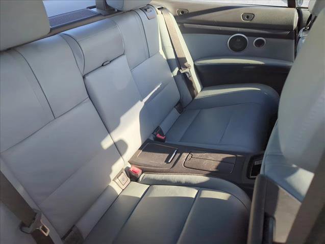 Used 2009 BMW M3 Convertible image 22