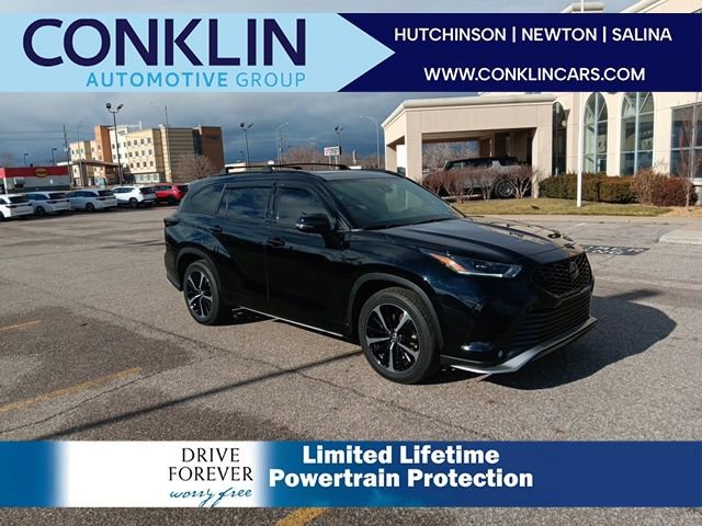 Used 2021 Toyota Highlander XSE image 1