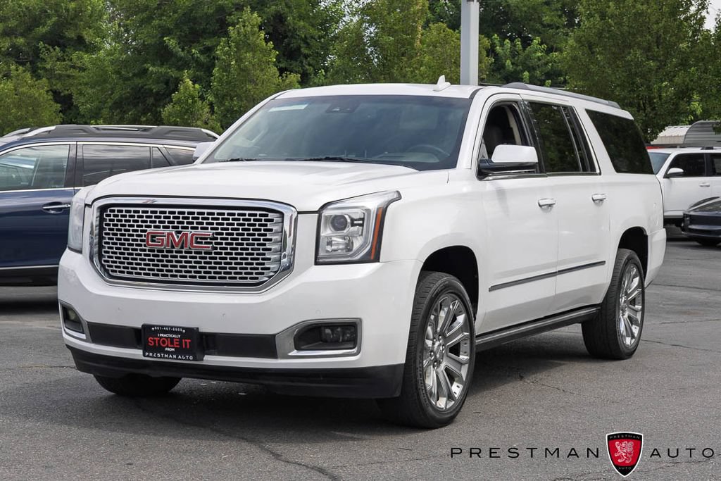 Used 2016 GMC Yukon XL Denali w/ Open Road Package AWD/4WD image 21