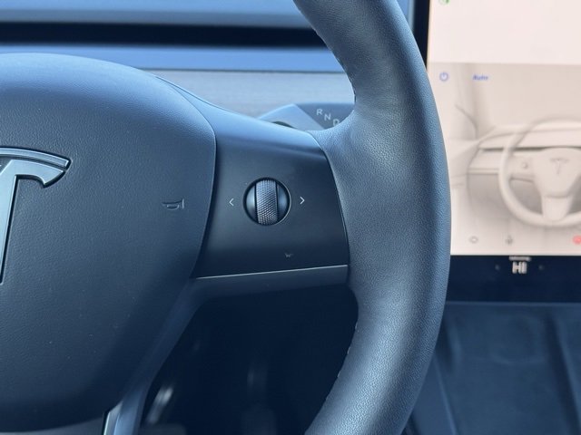 Used 2023 Tesla Model Y Long Range image 22