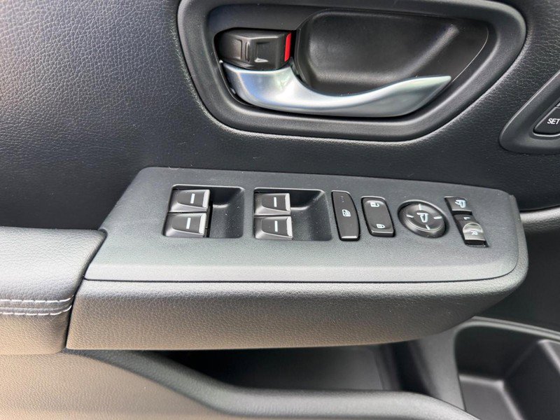Used 2024 Honda Pilot Elite image 22
