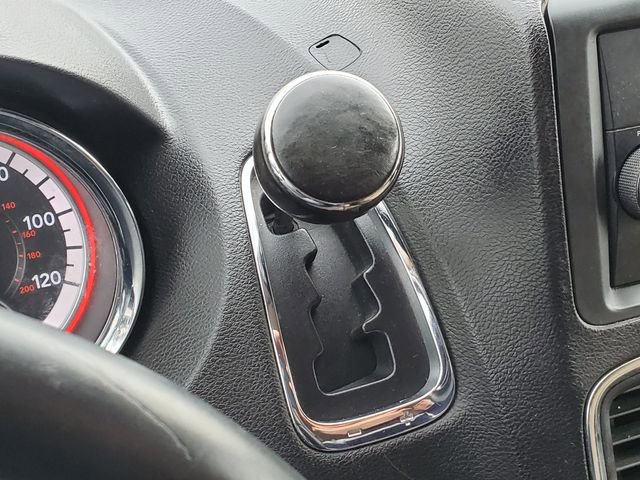 Used 2013 Dodge Grand Caravan SE image 20