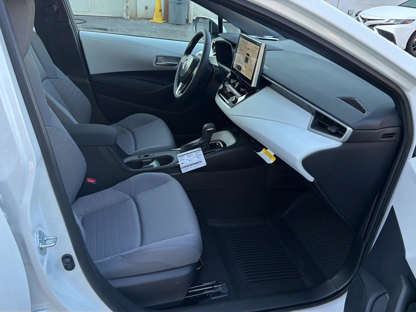 New 2026 Toyota Corolla SE w/ SE Package FWD image 13