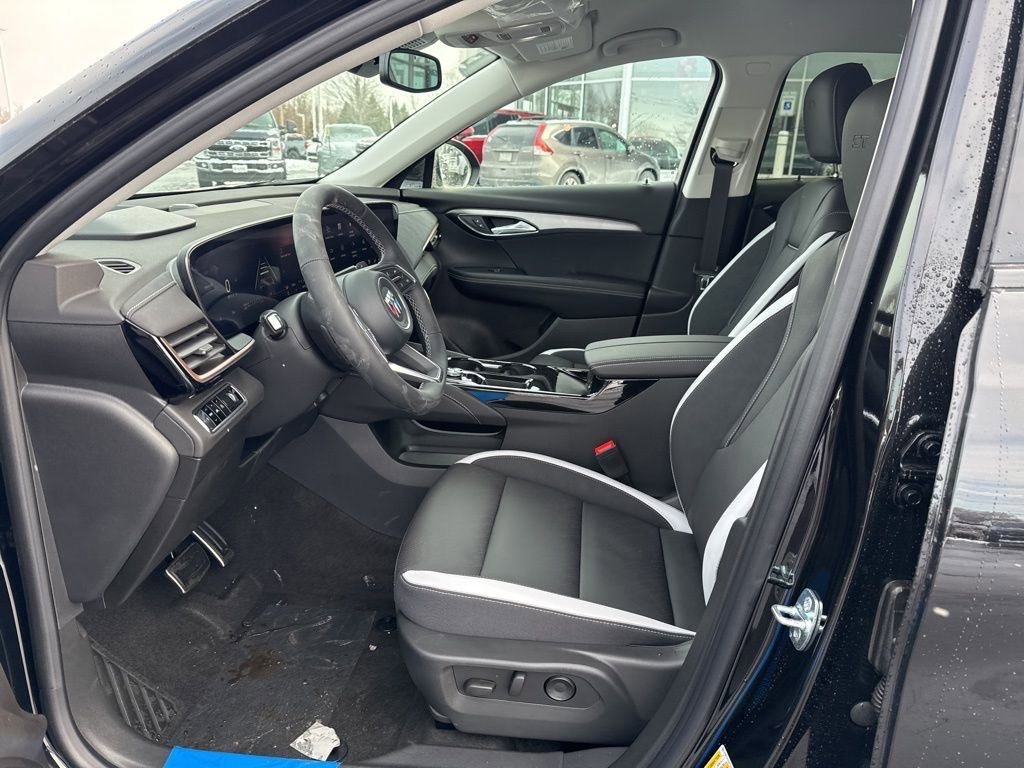 New 2026 Buick Envision Sport Touring image 9