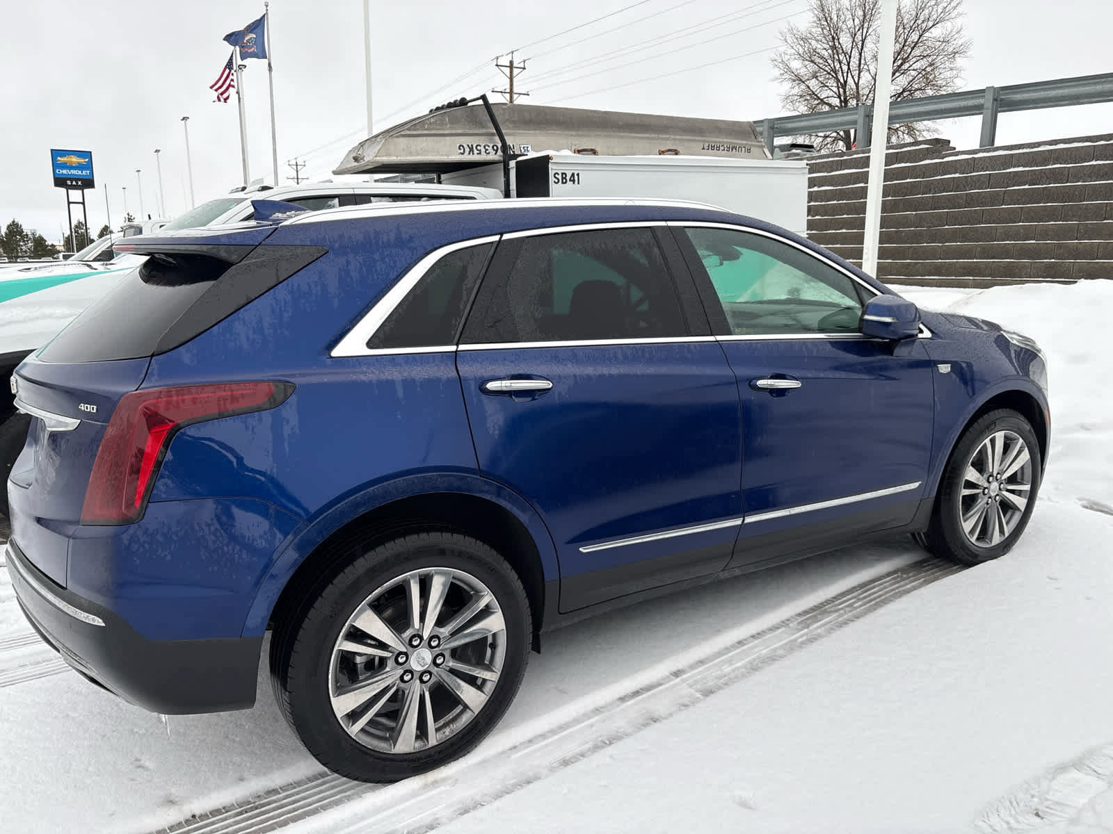 Used 2025 Cadillac XT5 Premium Luxury image 1