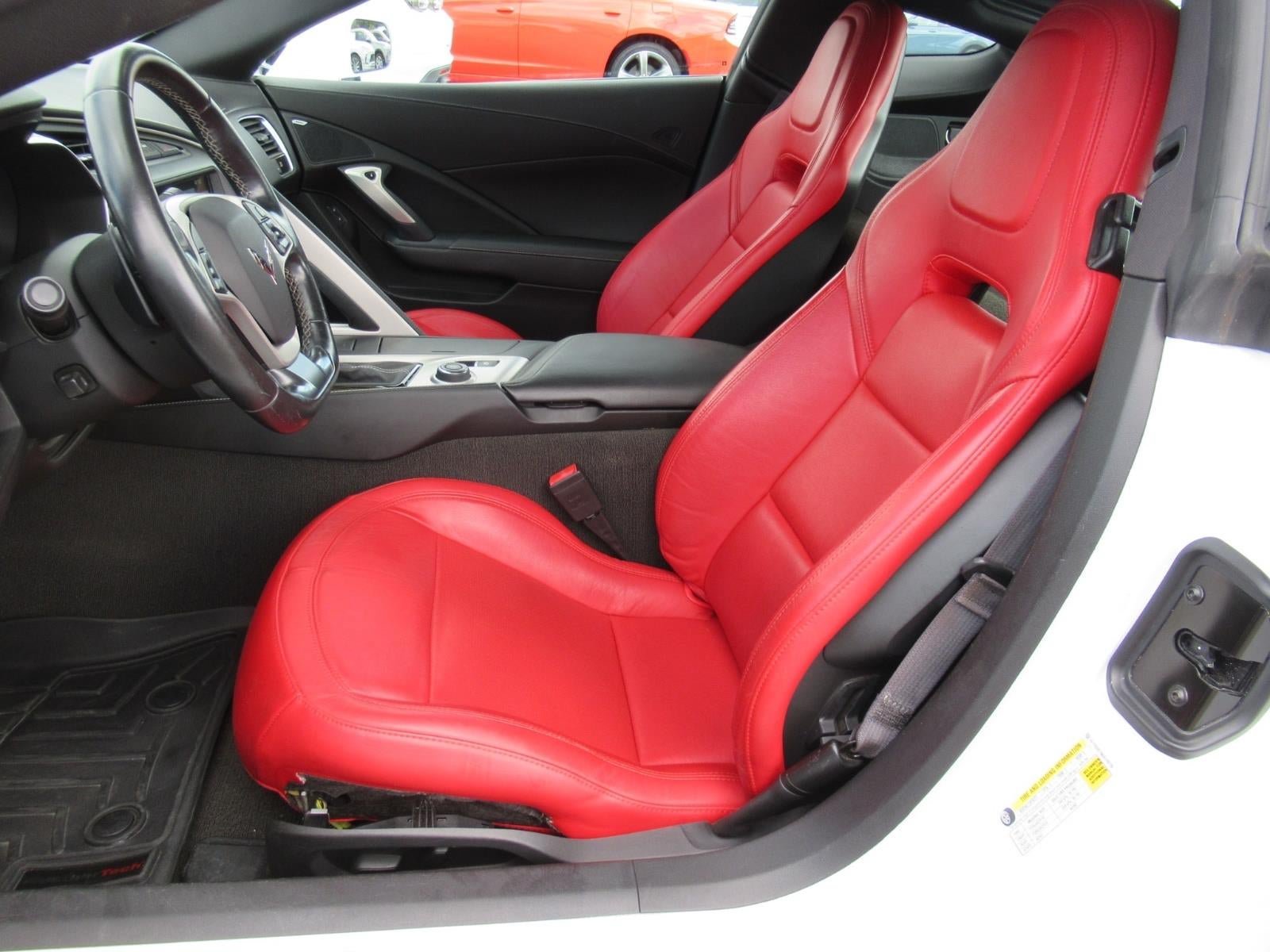 Used 2016 Chevrolet Corvette Stingray Coupe RWD image 18