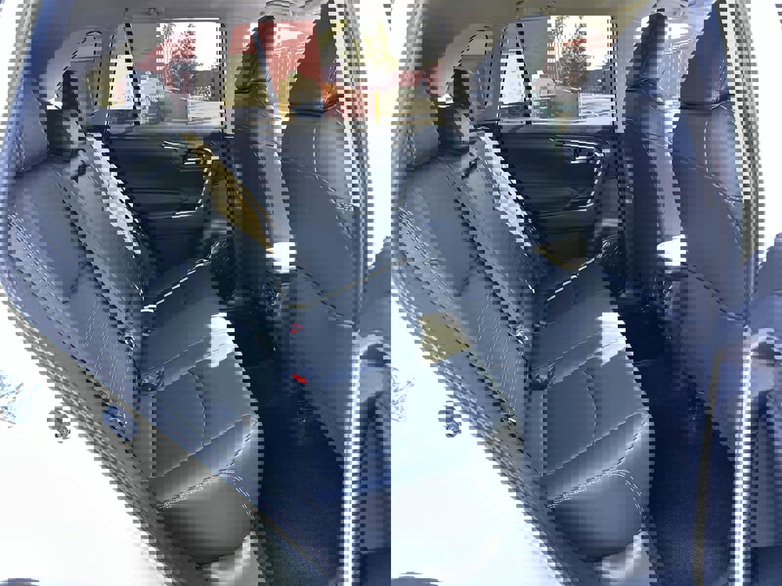 Used 2025 Toyota RAV4 XLE Premium image 13